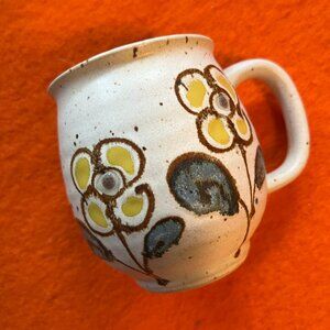 Ceramic Flowers mug (no brand)